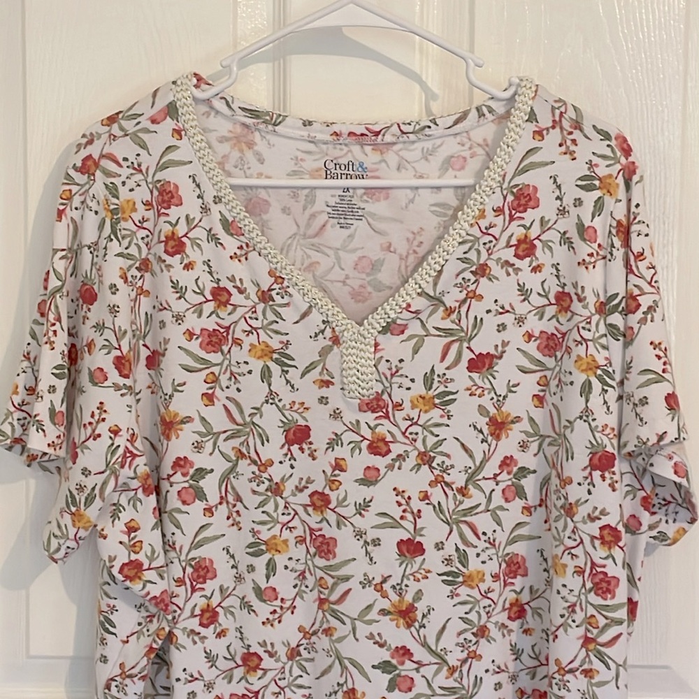 Croft & Barrow short sleeve Floral Top, Size 2X